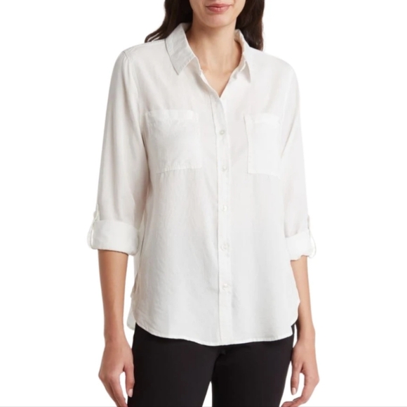 Calvin Klein Tops - Calvin Klein Jeans white casual button-up collared long sleeve blouse 😉